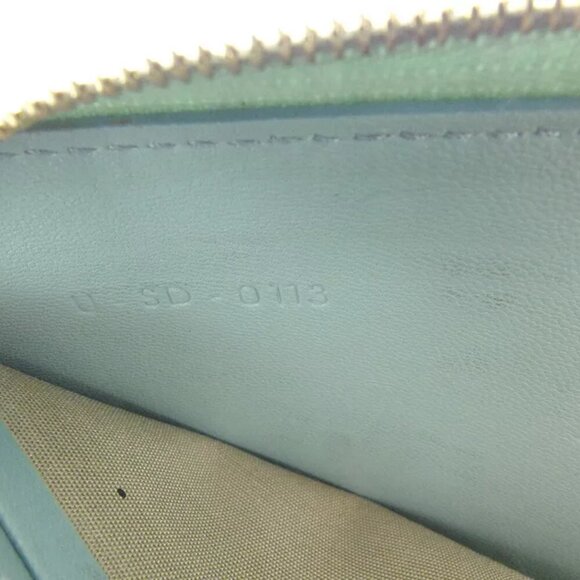 CELINE wallet by color leather Authentic used - Picture 9 of 9